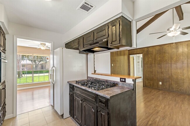 Building Photo - 10418 Sagemeadow Ln