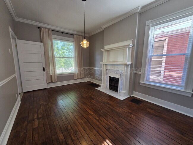 Building Photo - 6204 Clayton Ave