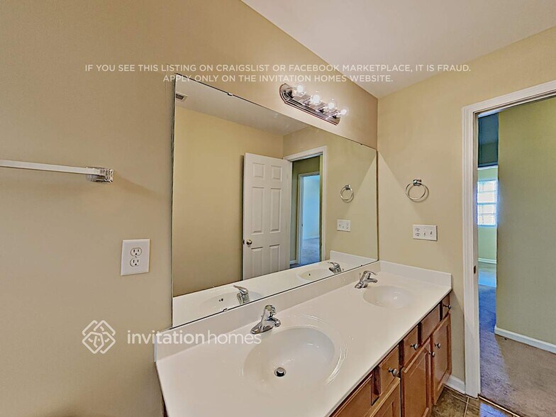 Building Photo - 5032 Newport Landing Way
