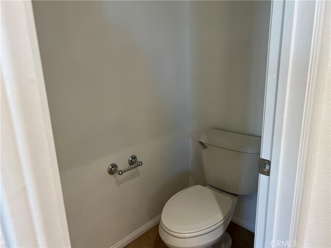 Building Photo - 77184 California Dr