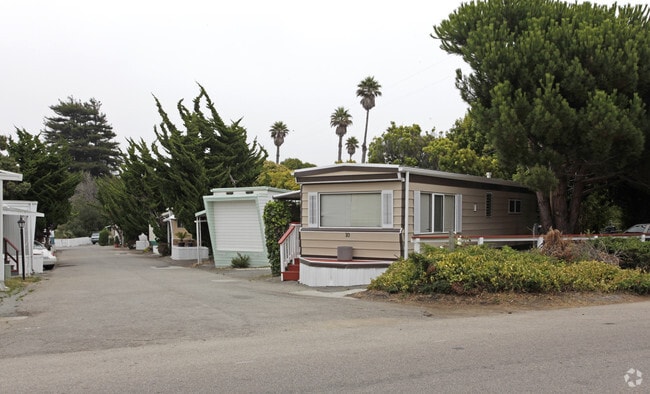 Building Photo - Bell Harbor Mobile Home Park