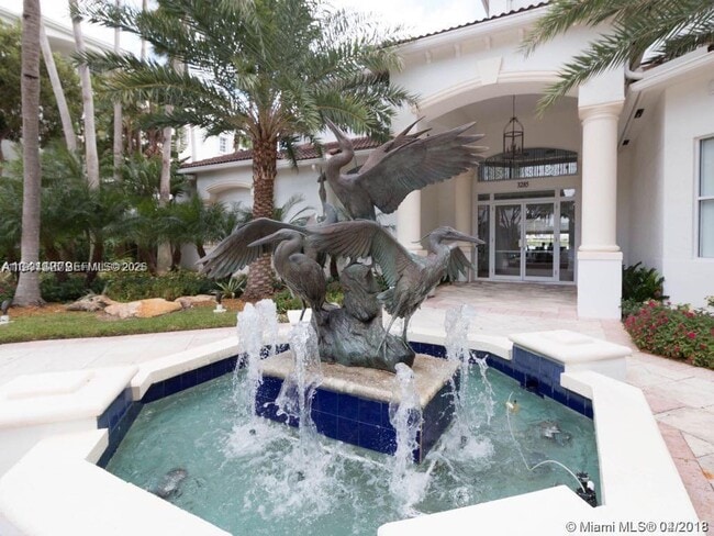 Building Photo - 3155 NE 184th St