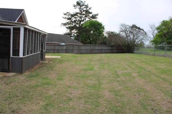 Building Photo - Home for rent in Prattville