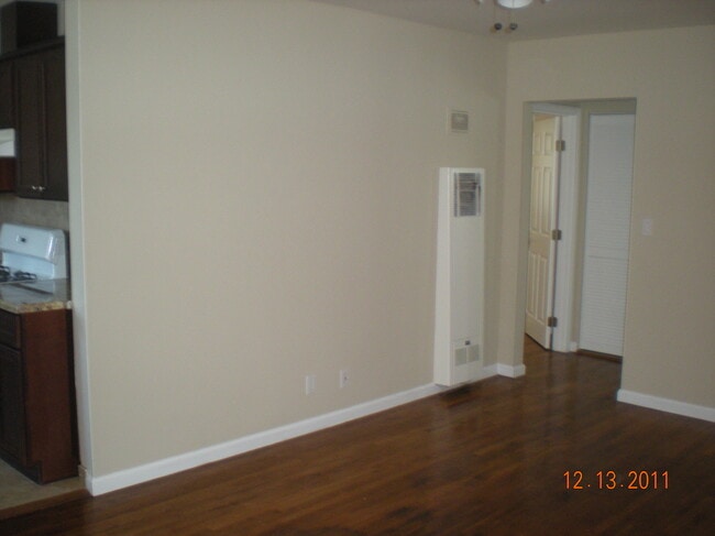 Building Photo - 1842 22nd St