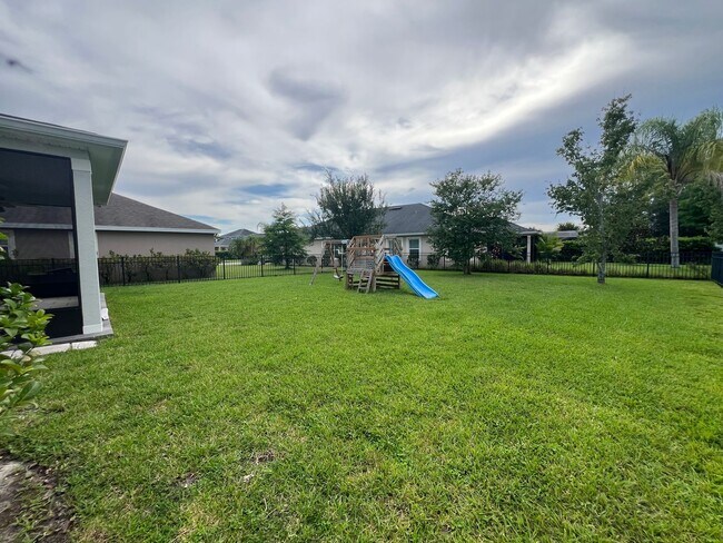 Building Photo - BEAUTIFUL 3-bedroom, 3-bathroom home in Gr...