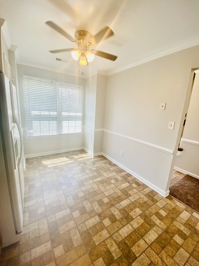 Building Photo - Beautiful 2 Bed Waterfront Townhome in Virginia Beach FOR RENT by PMI VA