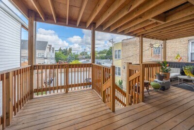 Building Photo - 3718 W Belmont Ave