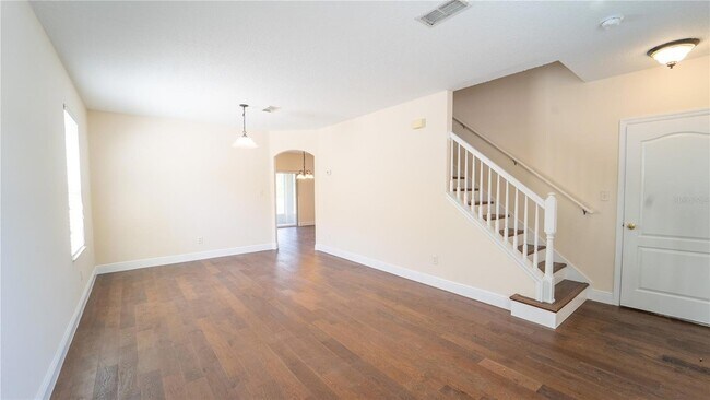 Building Photo - 2264 Hillshire Dr