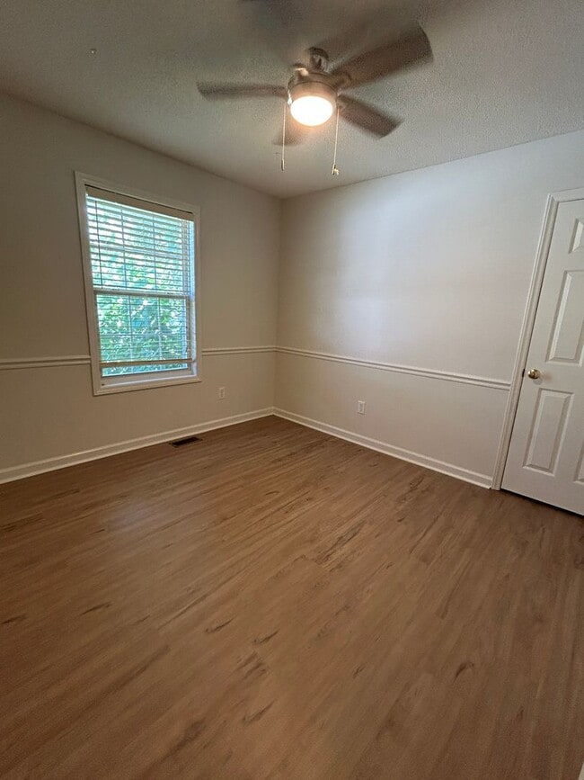 Building Photo - Updated 3-Bedroom Home with Attached Garage