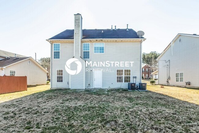 Building Photo - 1556 Marceau Dr