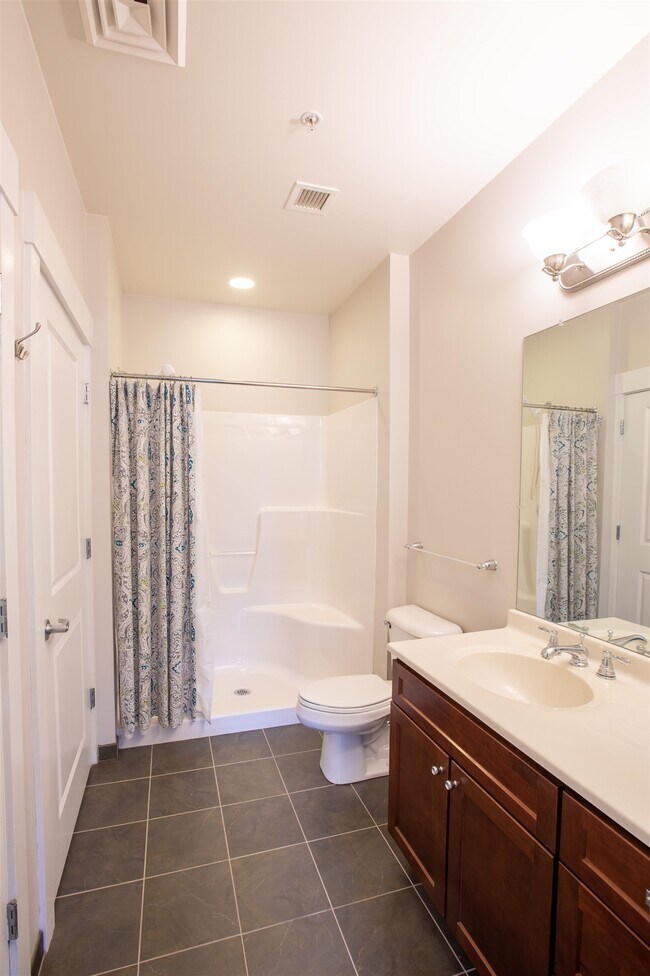 Building Photo - 60 Winooski Falls Wy