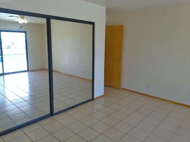 Building Photo - 1771 Miramar Dr