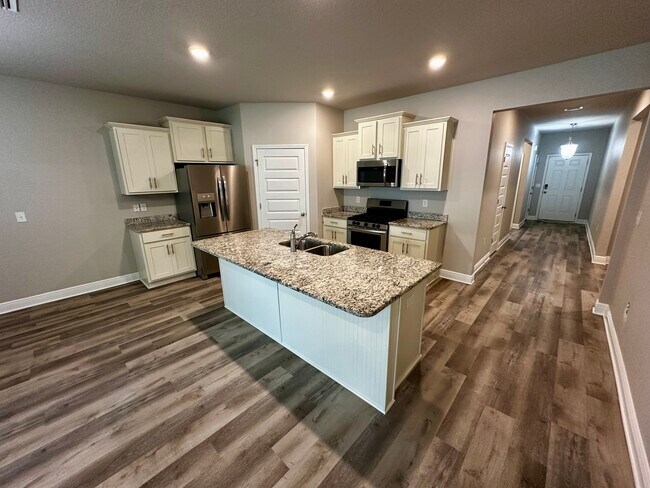 Building Photo - 24398 Alydar Lp