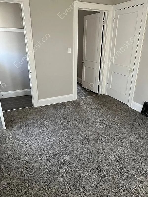 Building Photo - 3962 Woodhaven Dr