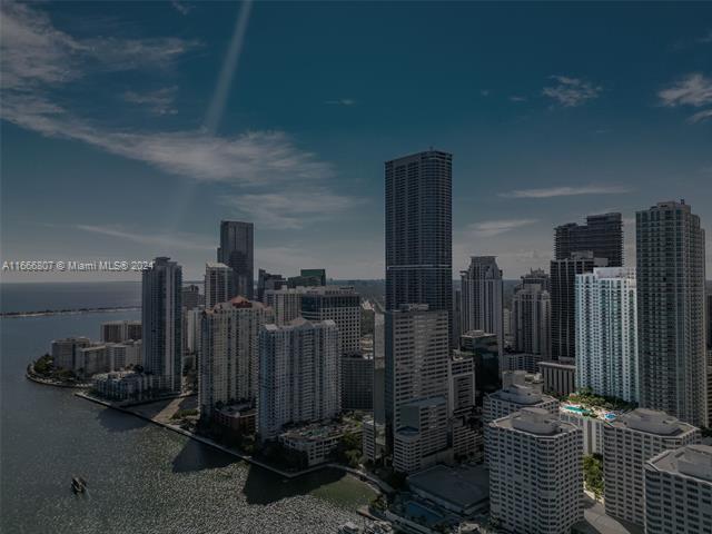 Building Photo - 951 Brickell Ave