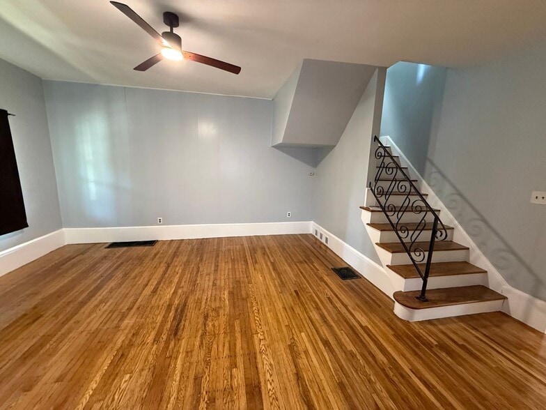 Building Photo - 483 Auburn Ave