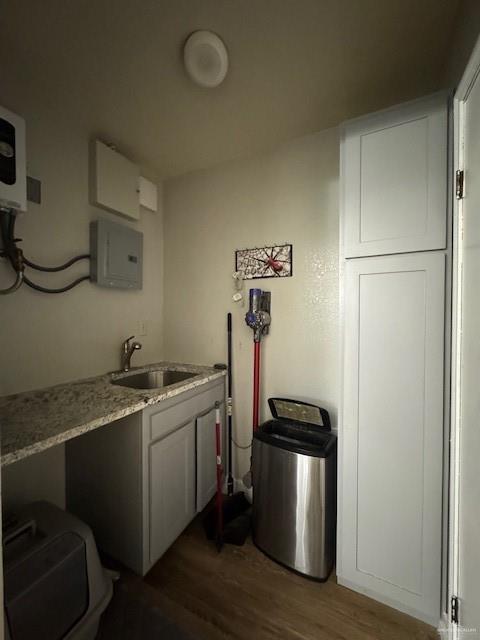 Building Photo - 508 Kerria Ave