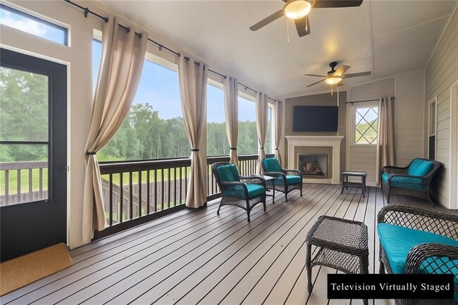 Building Photo - 130 Logan Pass Dr