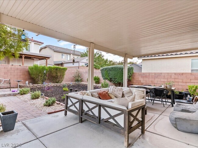 Building Photo - 7615 Paso Robles Ave
