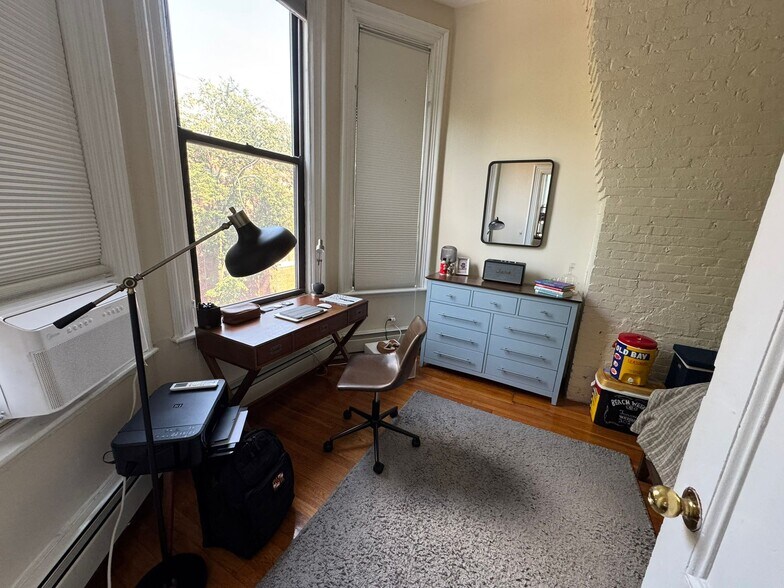 Building Photo - 305 Shawmut Ave