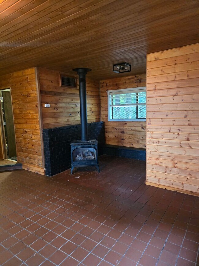 Building Photo - Charming 2-Bedroom Retreat in Ferndale