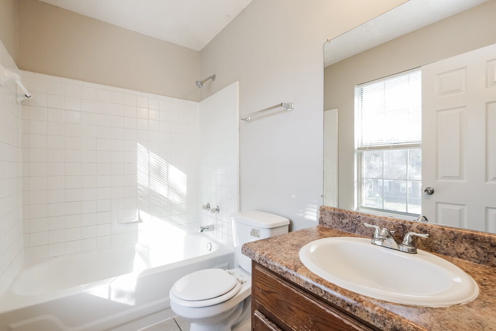 Building Photo - 3230 Pearce Ct