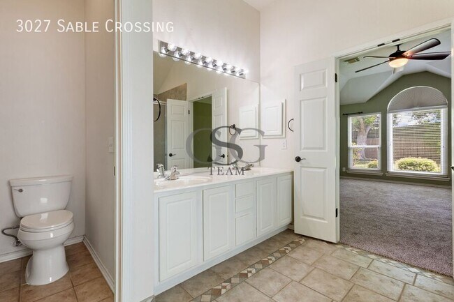 Building Photo - 3027 Sable Crossing