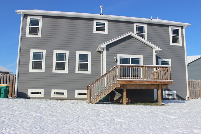 Building Photo - 6923 Bryant Pl