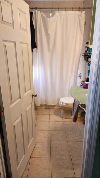 Building Photo - 40-62 61st St