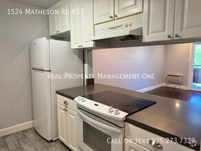 Building Photo - Updated 2 Bed, 1 Bath Condo in Great Conco...