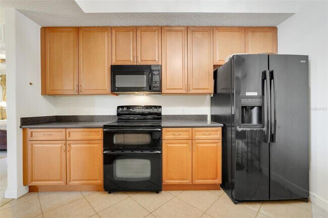 Building Photo - 6336 Buford St