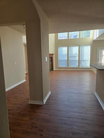 Building Photo - 5554 Emerson Ct