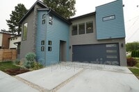 Building Photo - 4314 W Clark St