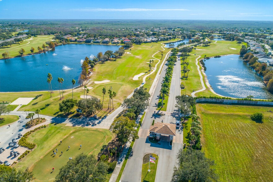 Building Photo - 21572 Brixham Run Loop