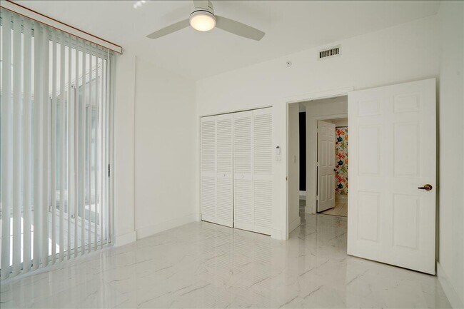Building Photo - 9805 NW 52nd St