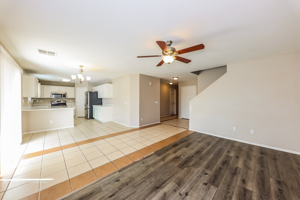 Building Photo - 591 S 167th Dr