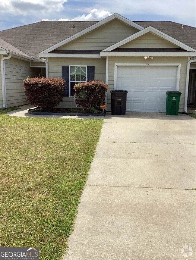 Building Photo - 119 Ashwood Cir