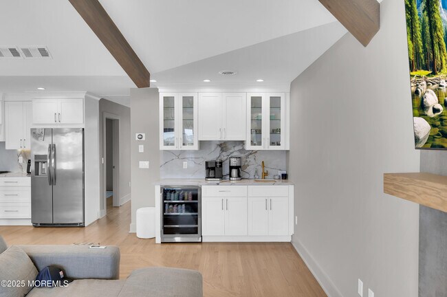 Building Photo - 28 Harborside Dr E