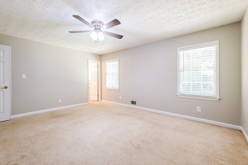 Building Photo - 737 Mountainbrooke Cir SW