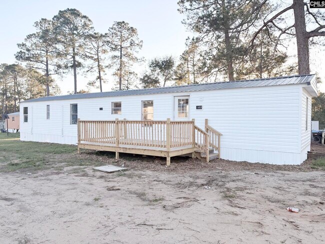 Primary Photo - 114 Hatchery Hill Rd