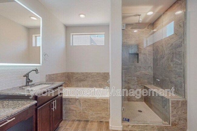 Building Photo - 4701 Cayetana Pl NW