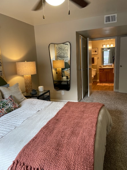 Building Photo - 4801 S Wadsworth Blvd