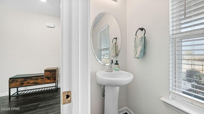 Building Photo - 217 Hodges Bayou Plantation Blvd