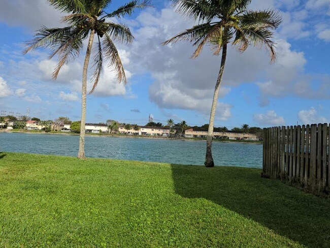 Building Photo - 13926 SW 175th Terrace