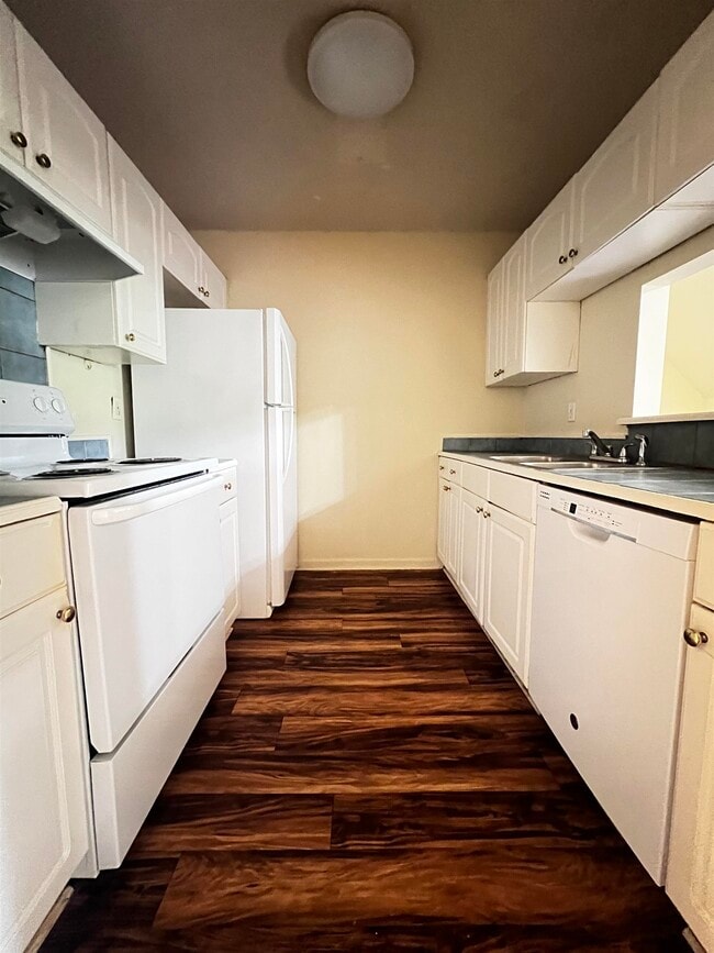 Building Photo - 2534 Emerald Ridge Loop