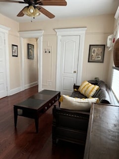 Building Photo - 457 Front St