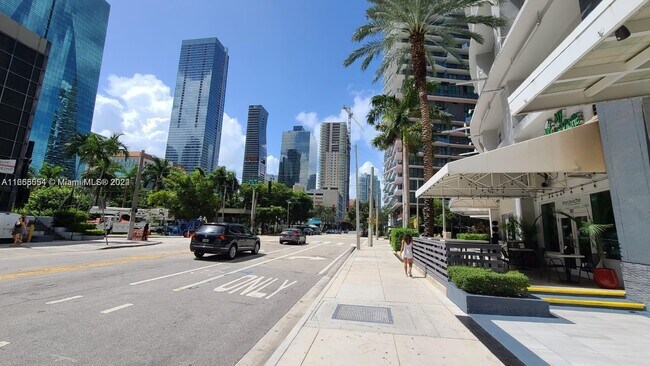 Building Photo - 1250 S Miami Ave