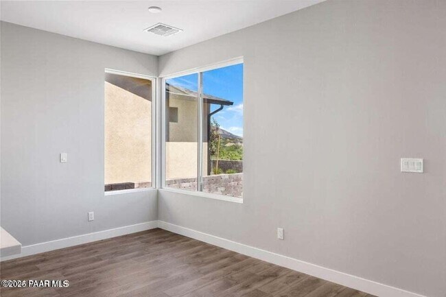 Building Photo - 1320 Rockwood Dr