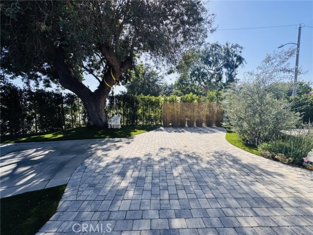 Building Photo - 524 S Astell Ave