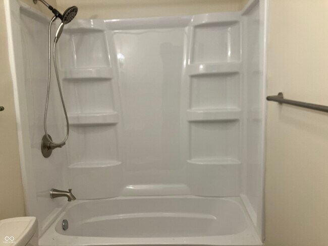 Building Photo - 778 Loews Blvd